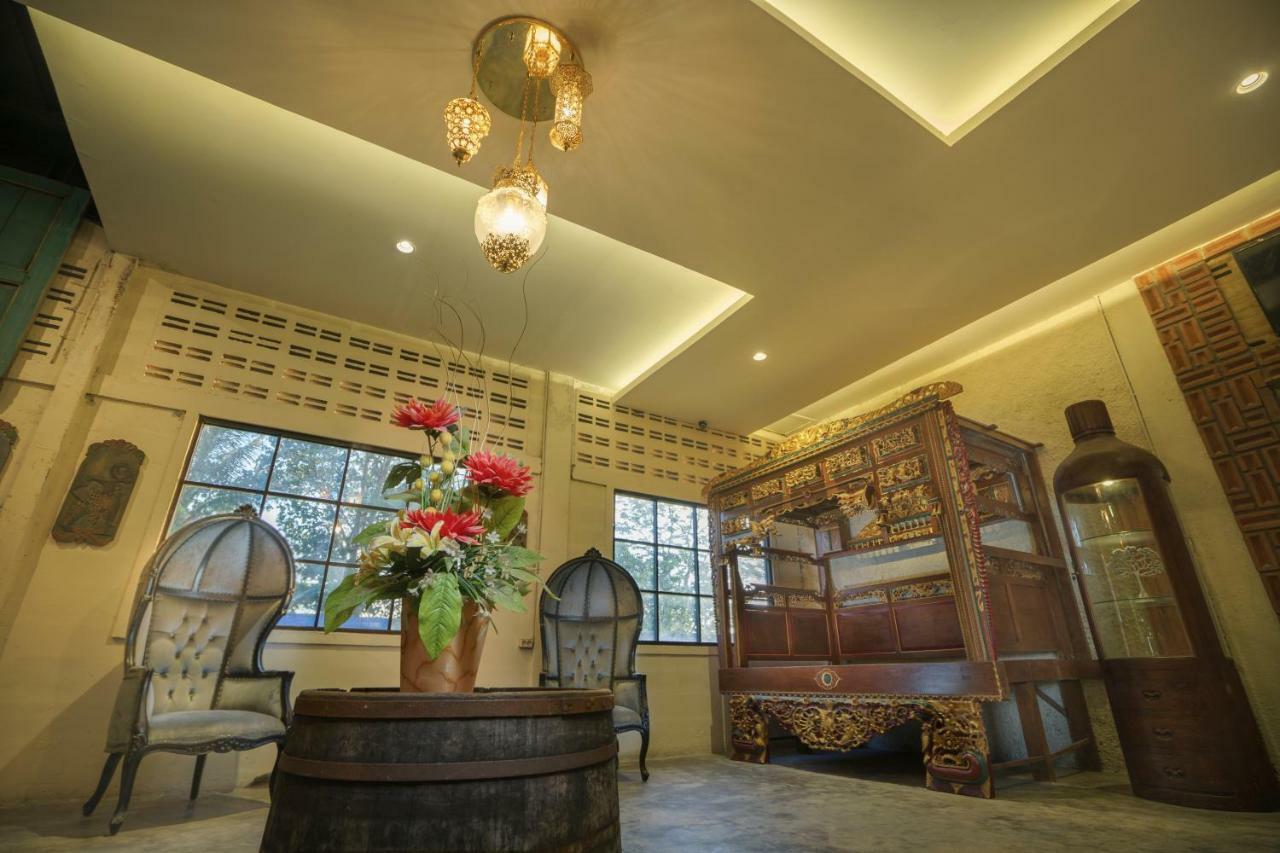 Ethes Coworking - Coliving & Lounge Hotell Ngaglik Exteriör bild