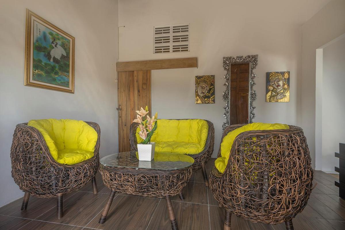 Ethes Coworking - Coliving & Lounge Hotell Ngaglik Exteriör bild